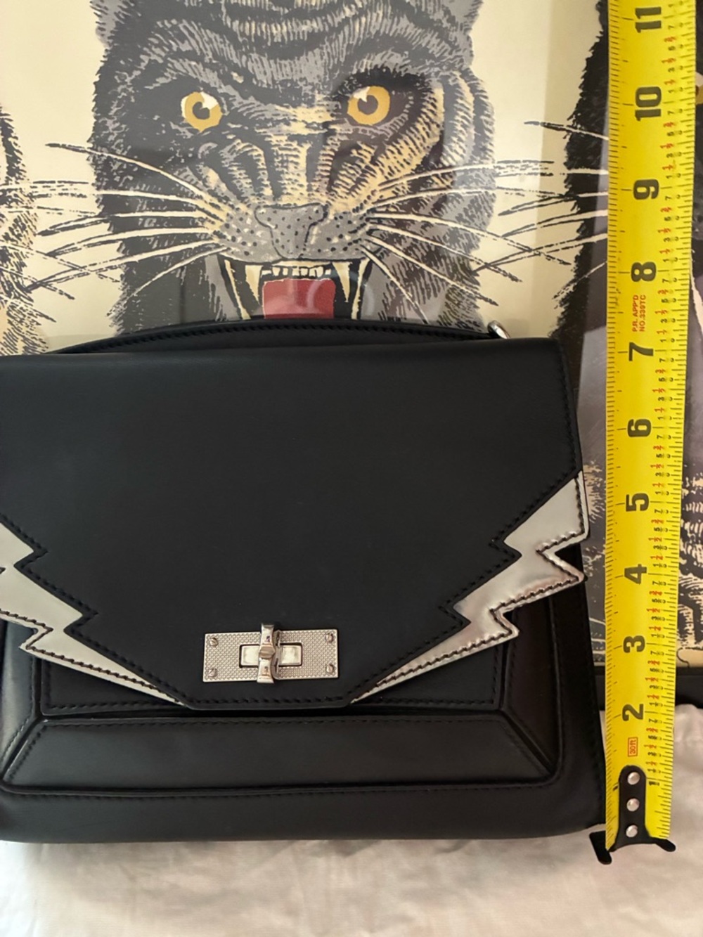 Bally Suzy Lightning Bolt Crossbody Chain Bag! - Picture 10 of 15